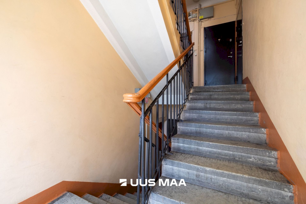 Tallinn, Kesklinna linnaosa, Pärnu mnt 125a