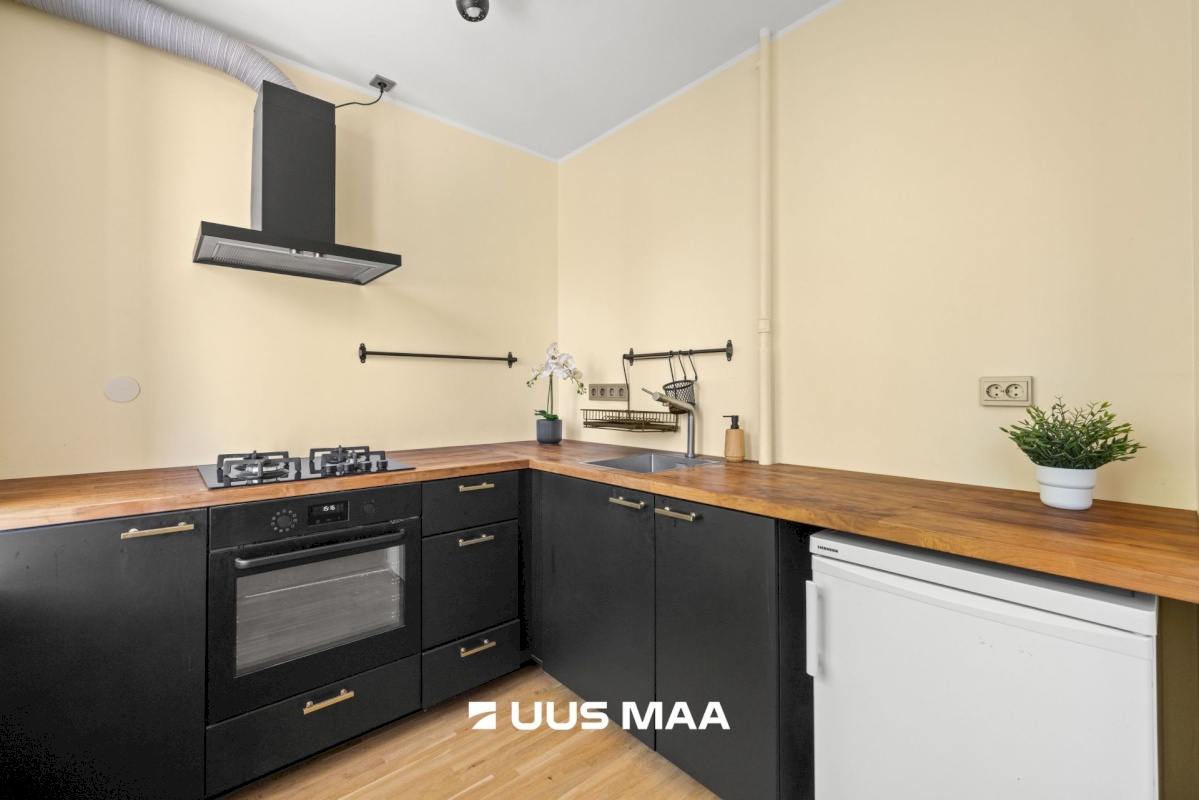 Tallinn, Kesklinna linnaosa, Pärnu mnt 125a