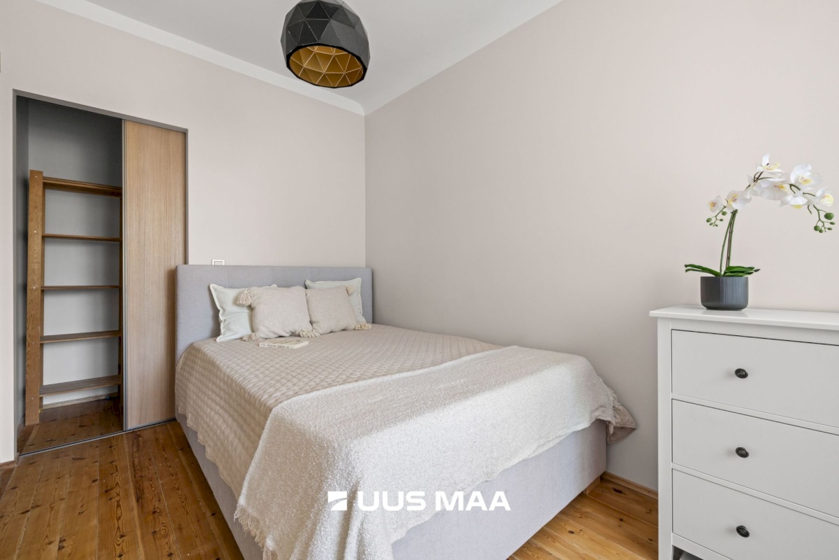 Tallinn, Kesklinna linnaosa, Pärnu mnt 125a