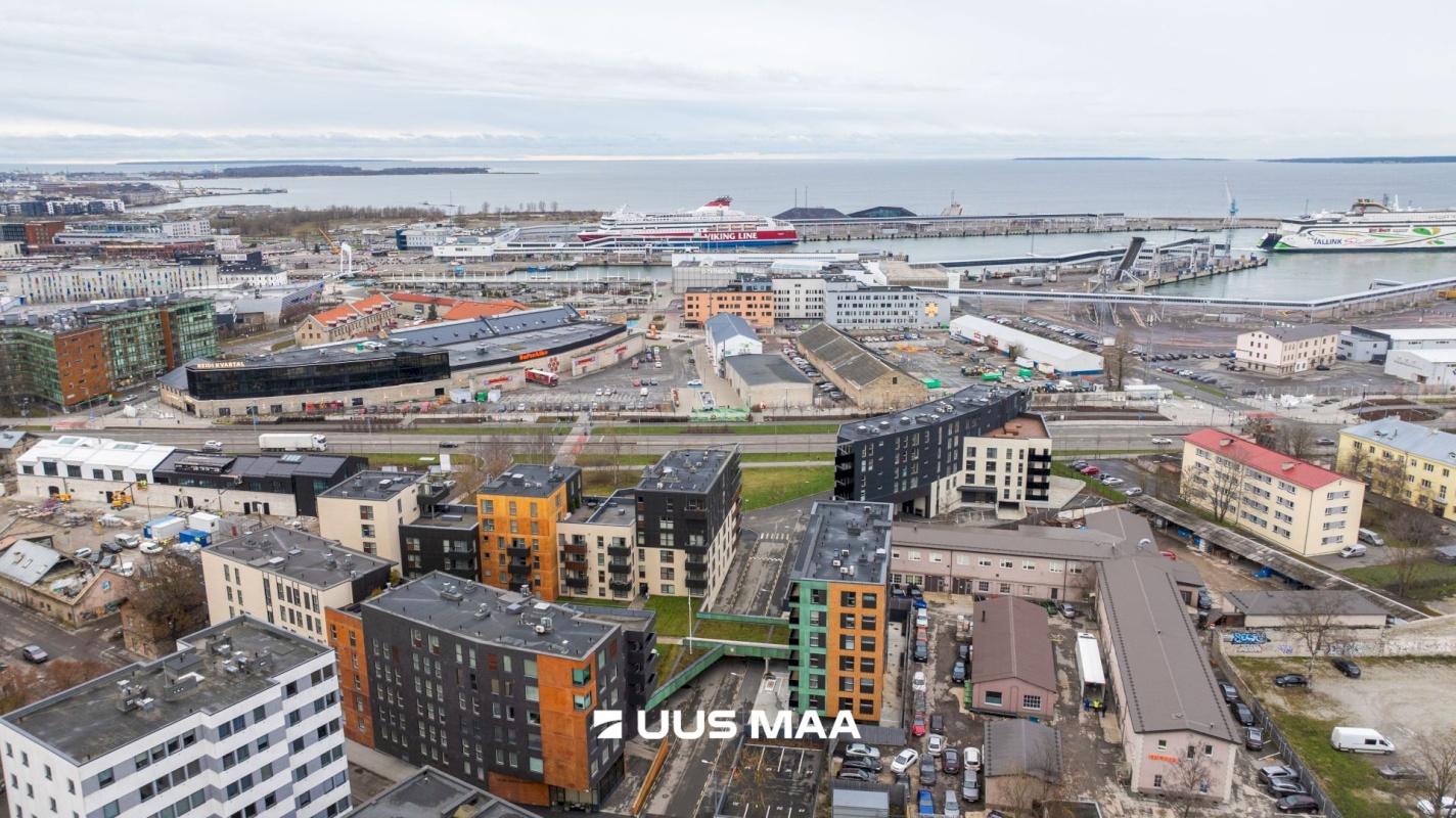 Tallinn, Kesklinna linnaosa, Sadama, Lüüsi 4