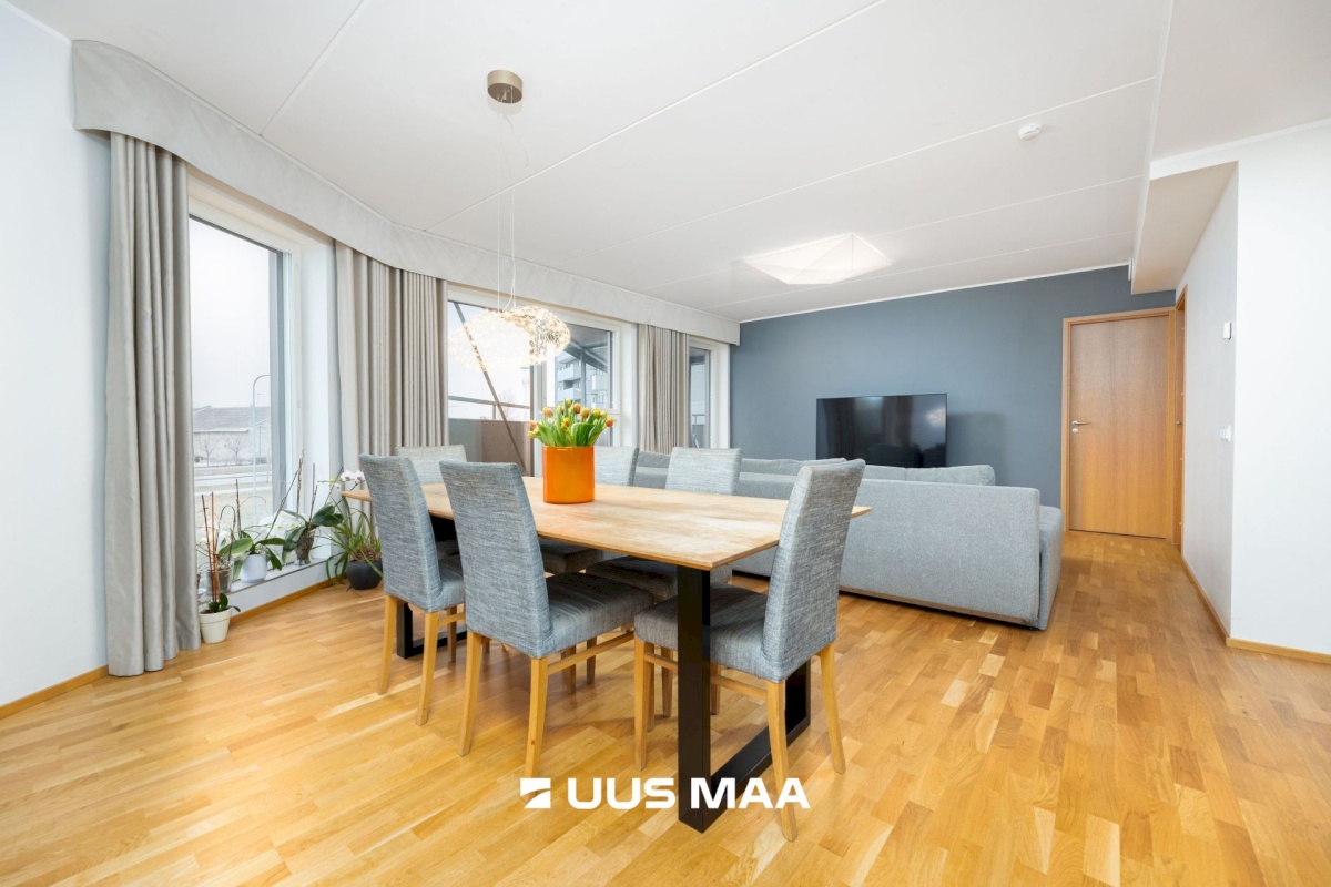 Tallinn, Kesklinna linnaosa, Sadama, Lüüsi 4