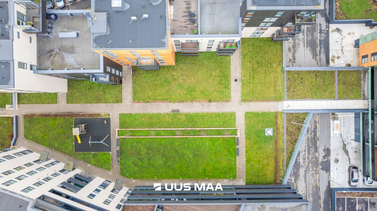 Tallinn, Kesklinna linnaosa, Sadama, Lüüsi 4