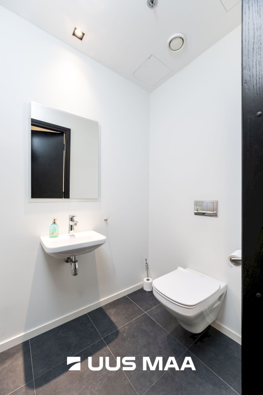 Tallinn, Kesklinna linnaosa, Tartu mnt 25