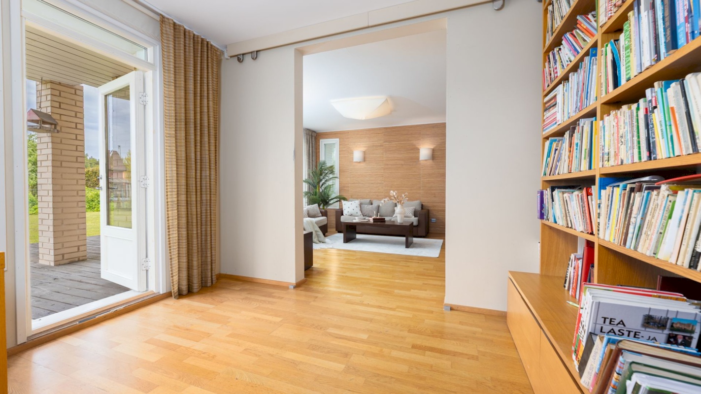 Tallinn, Haabersti linnaosa, Kahlu 10