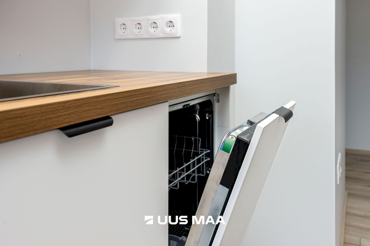 Tallinn, Põhja-Tallinna linnaosa, Kalamaja, Kopli 8