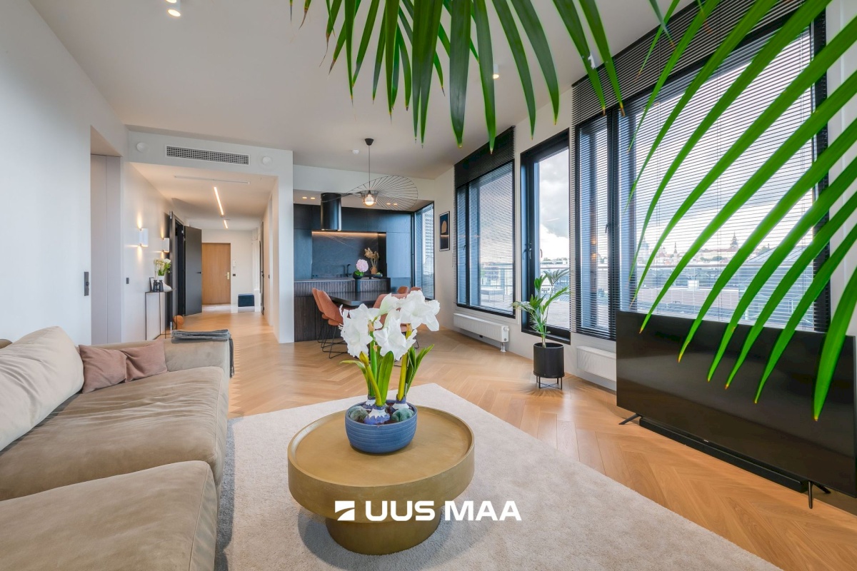 Tallinn, Kesklinna linnaosa, Hobujaama 10