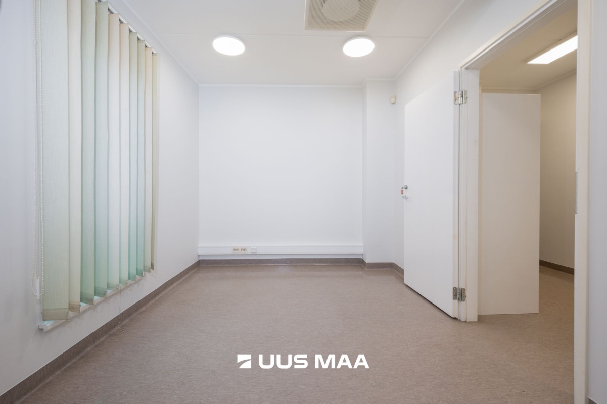 Tartu linn, Tartu linn, Kesklinn, Ülikooli 4