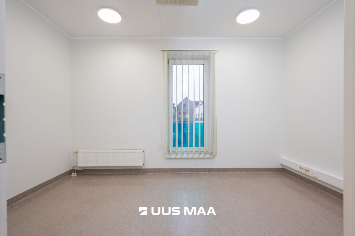 Tartu linn, Tartu linn, Kesklinn, Ülikooli 4