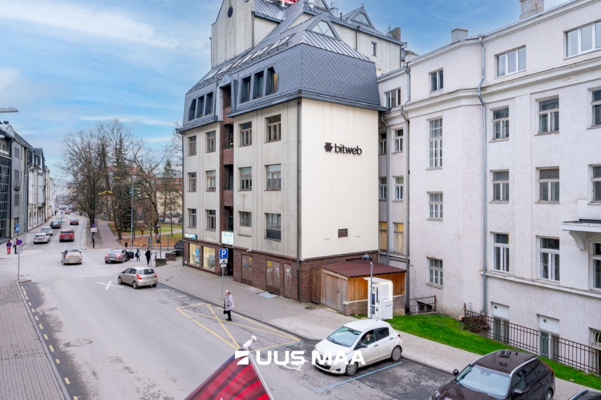 Tartu linn, Tartu linn, Kesklinn, Ülikooli 4