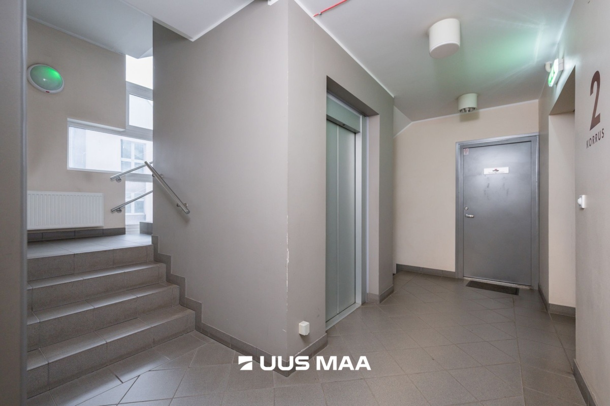 Tartu linn, Tartu linn, Kesklinn, Ülikooli 4