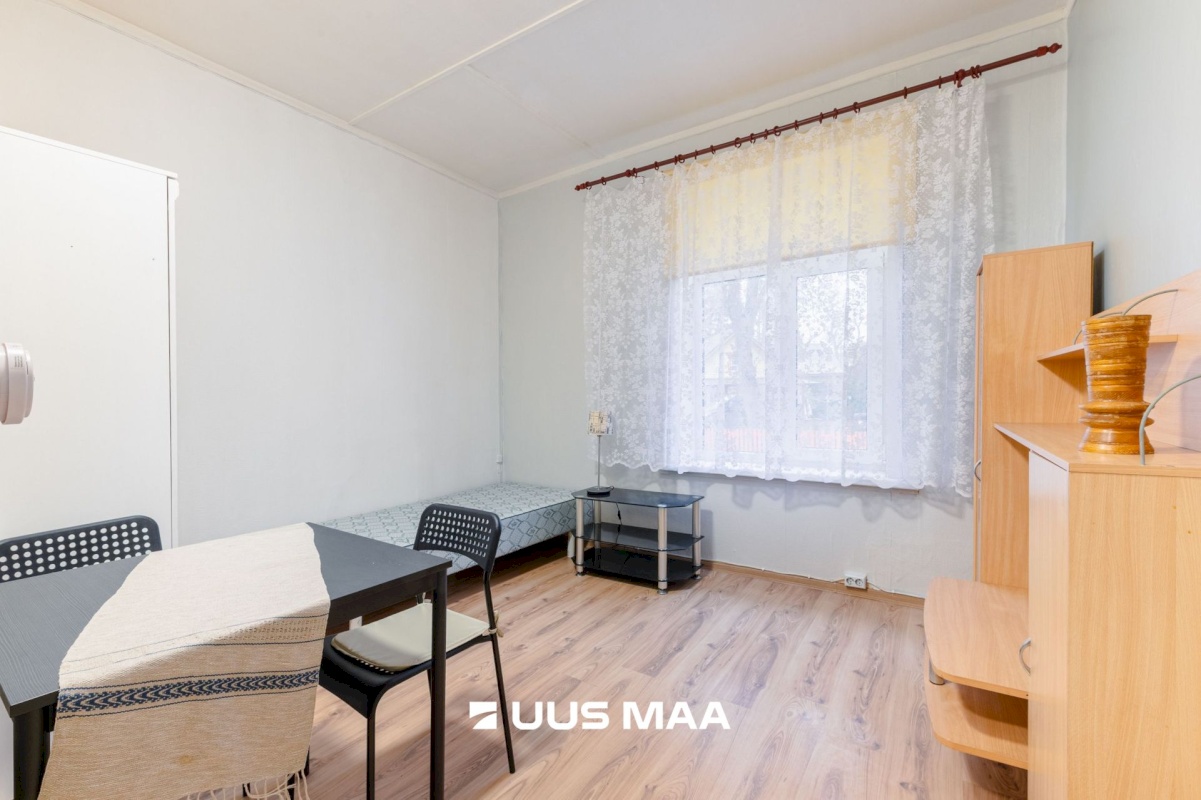 Rakvere linn, J. Kunderi 2