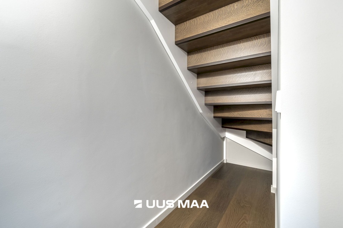 Viimsi vald, Haabneeme alevik, Laanelinnu 7-4