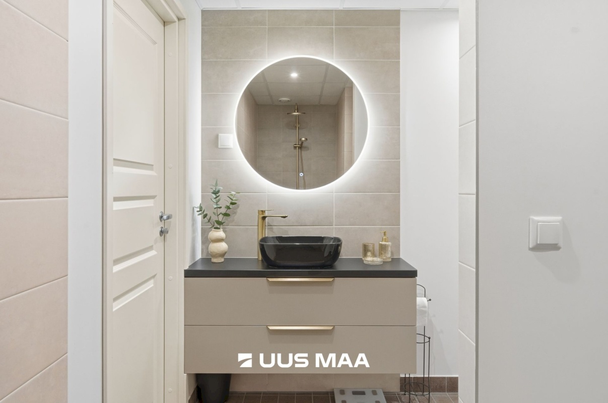 Rae vald, Rae küla, Väike-Rae tee 19/1