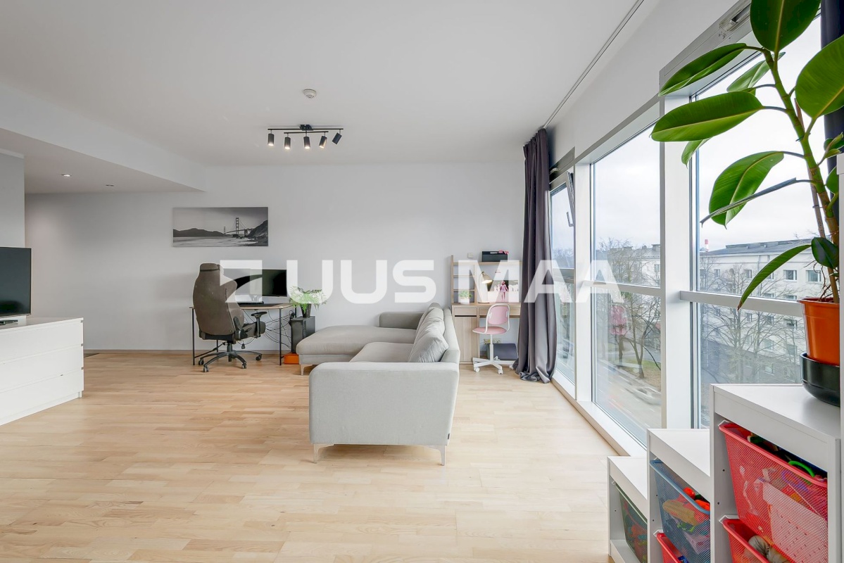 Tallinn, Kesklinna linnaosa, Liivalaia tn 21