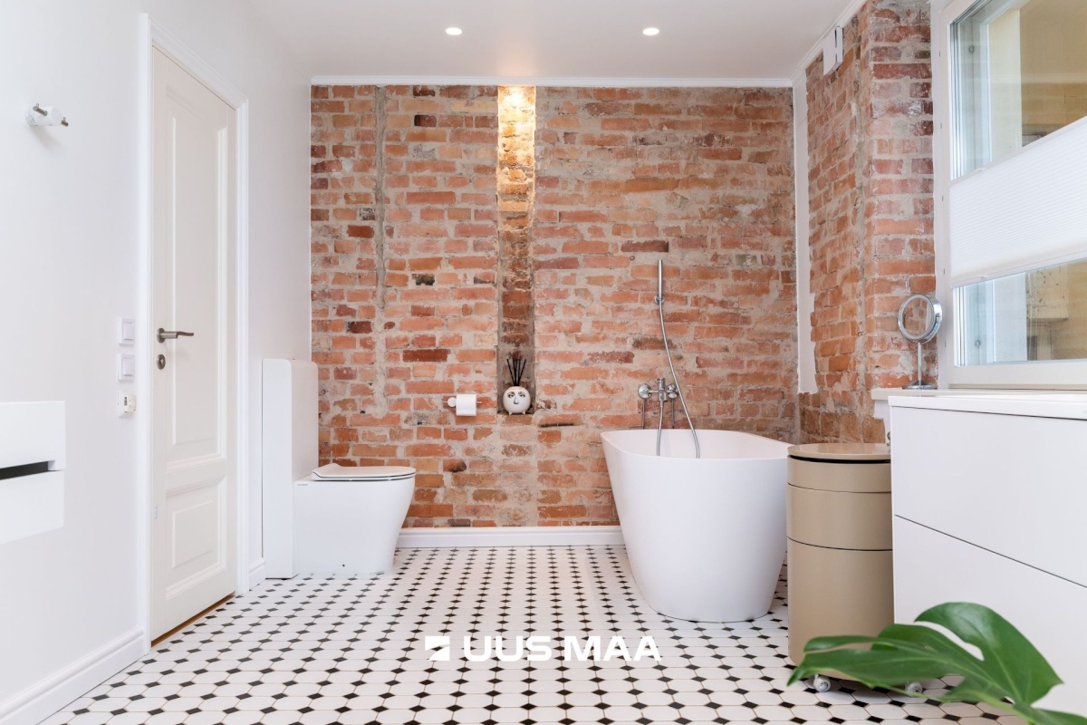 Tallinn, Kesklinna linnaosa, Roosikrantsi 4c