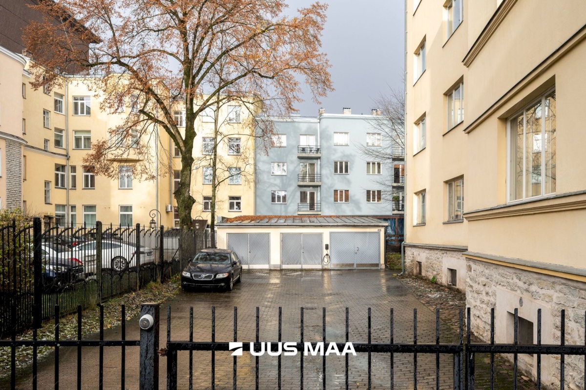 Tallinn, Kesklinna linnaosa, Roosikrantsi 4c