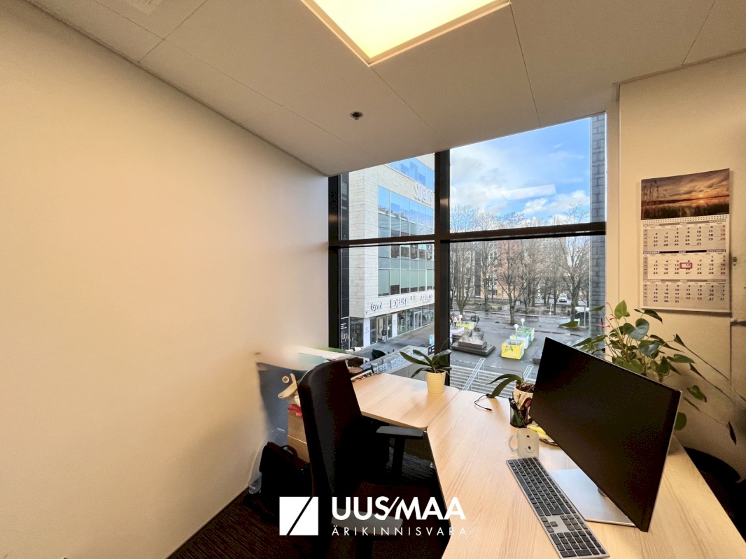 Tallinn, Kesklinna linnaosa, Estonia pst 9