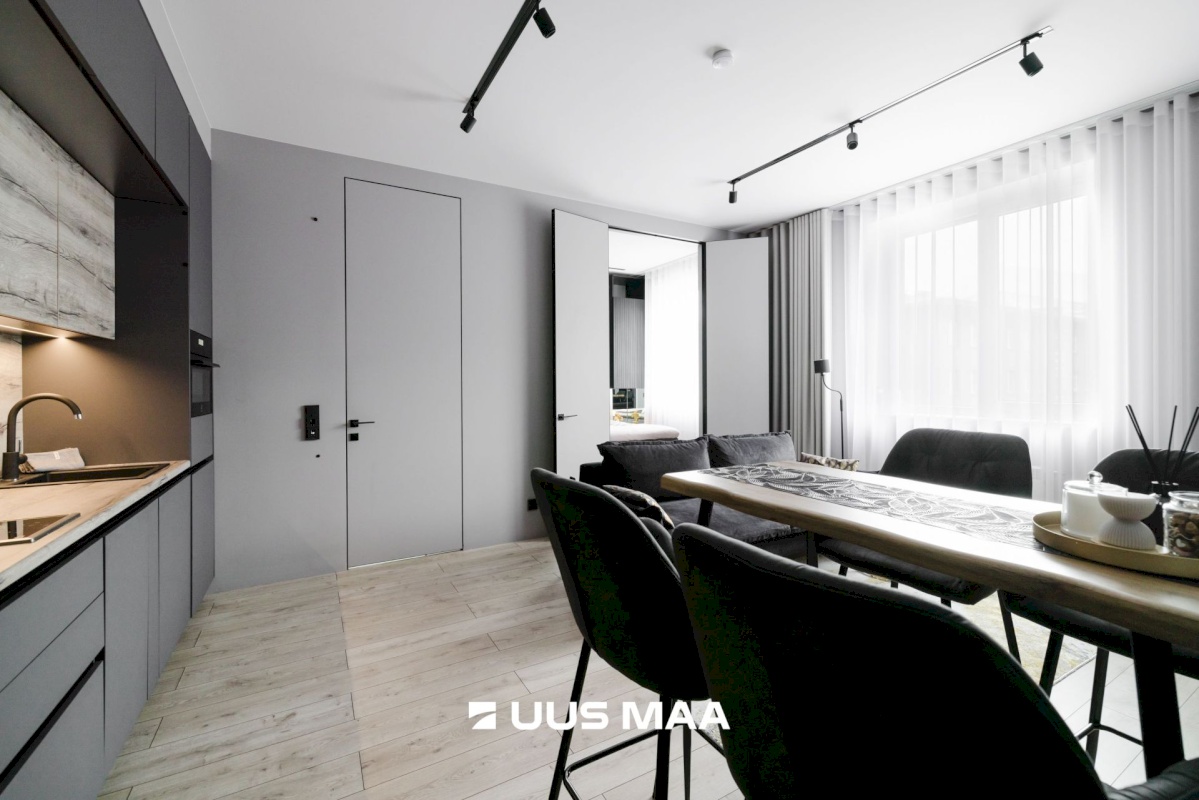 Tallinn, Kesklinna linnaosa, Narva mnt 14