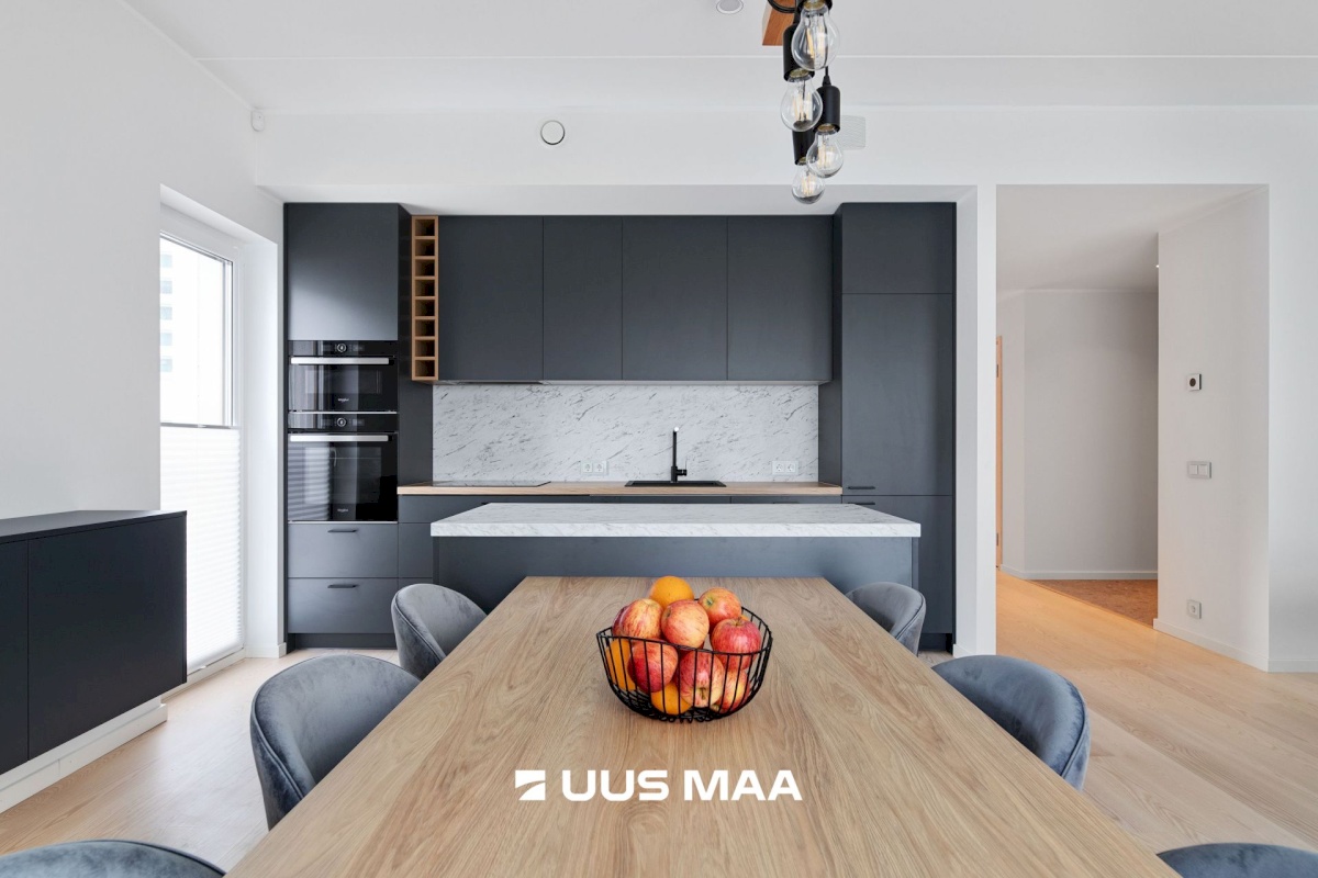 Tallinn, Kesklinna linnaosa, Kadriorg, Pirita tee 26b/1