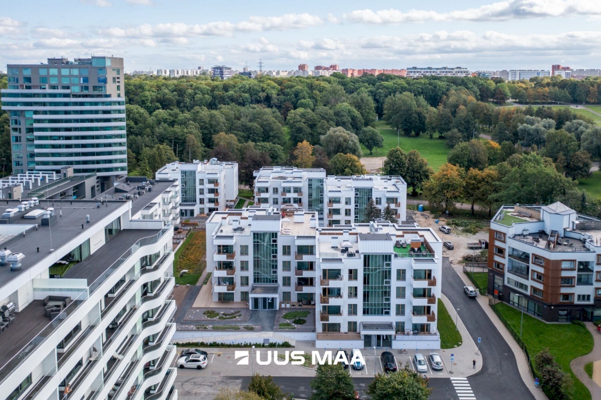 Tallinn, Kesklinna linnaosa, Kadriorg, Pirita tee 26b/1