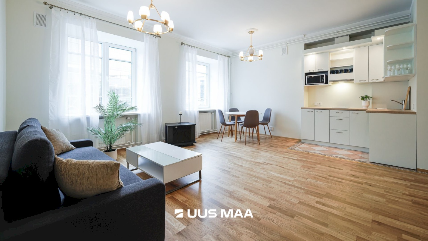 Tallinn, Kesklinna linnaosa, Narva mnt 10