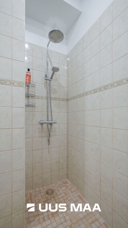 Tallinn, Kesklinna linnaosa, Narva mnt 10