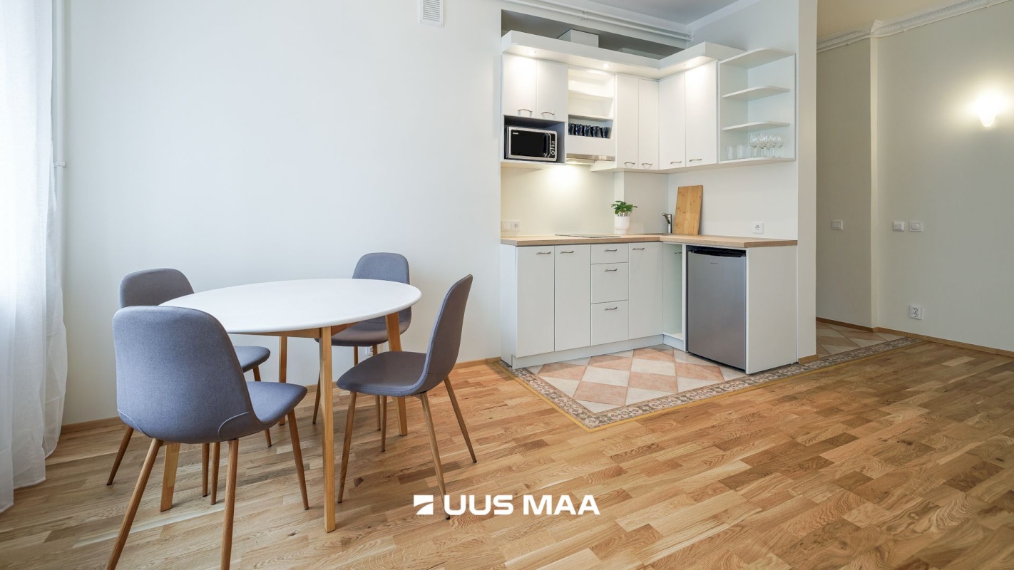 Tallinn, Kesklinna linnaosa, Narva mnt 10