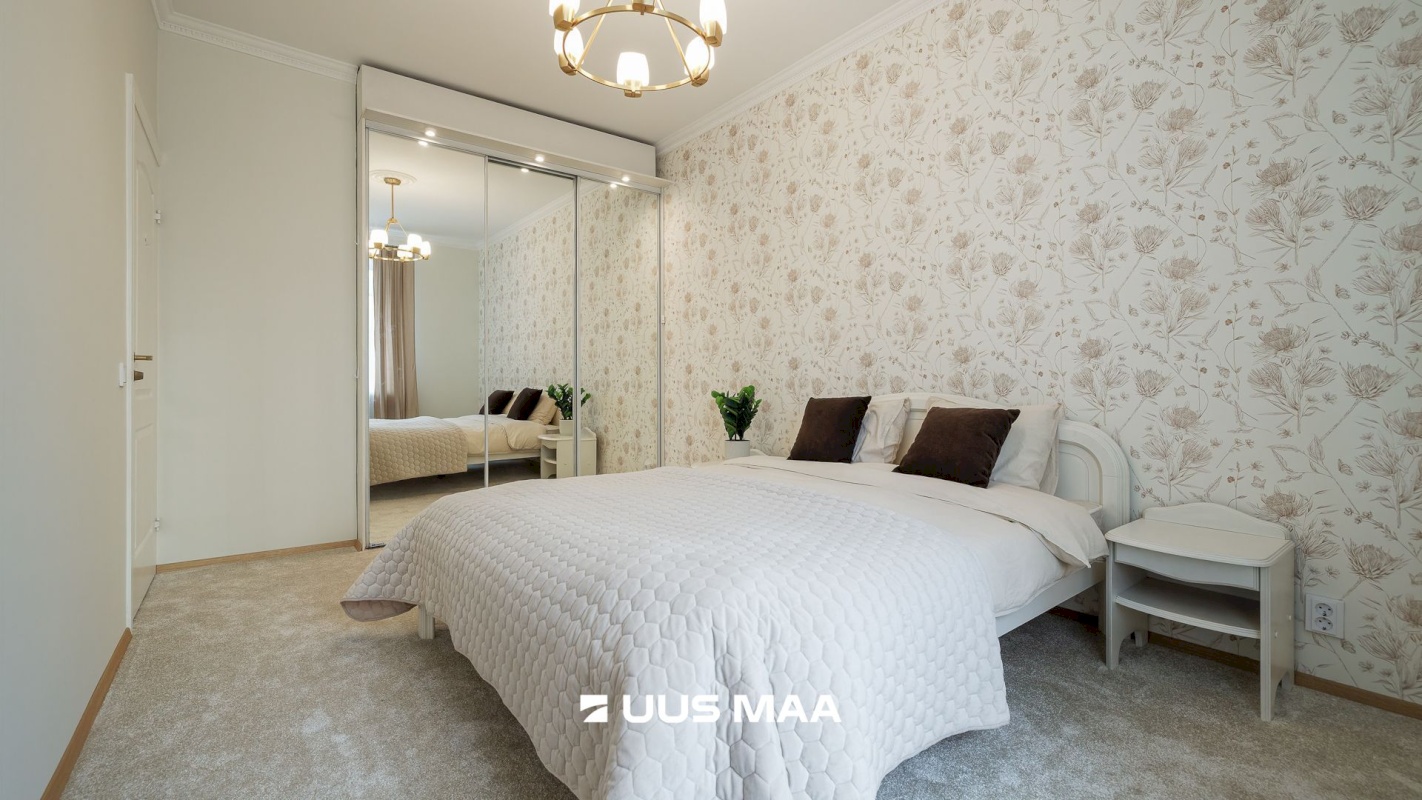 Tallinn, Kesklinna linnaosa, Narva mnt 10