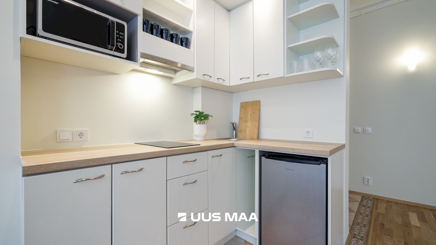 Tallinn, Kesklinna linnaosa, Narva mnt 10