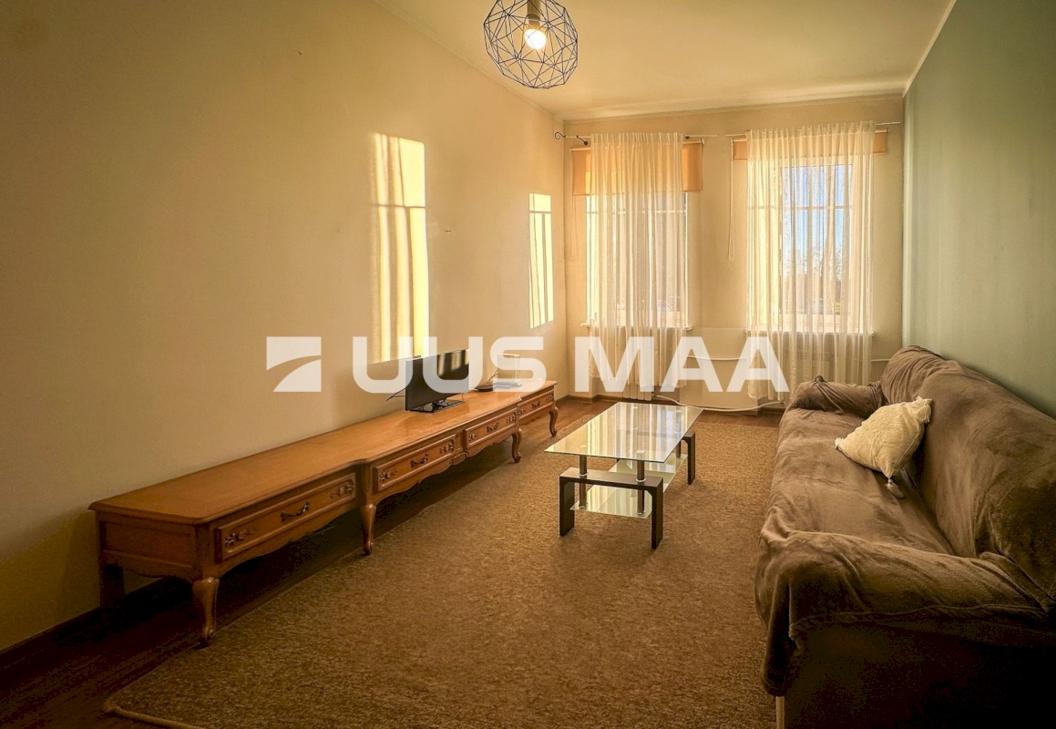 Tapa vald, Tapa linn, Üleviste 10