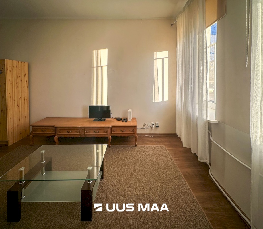 Tapa vald, Tapa linn, Üleviste 10