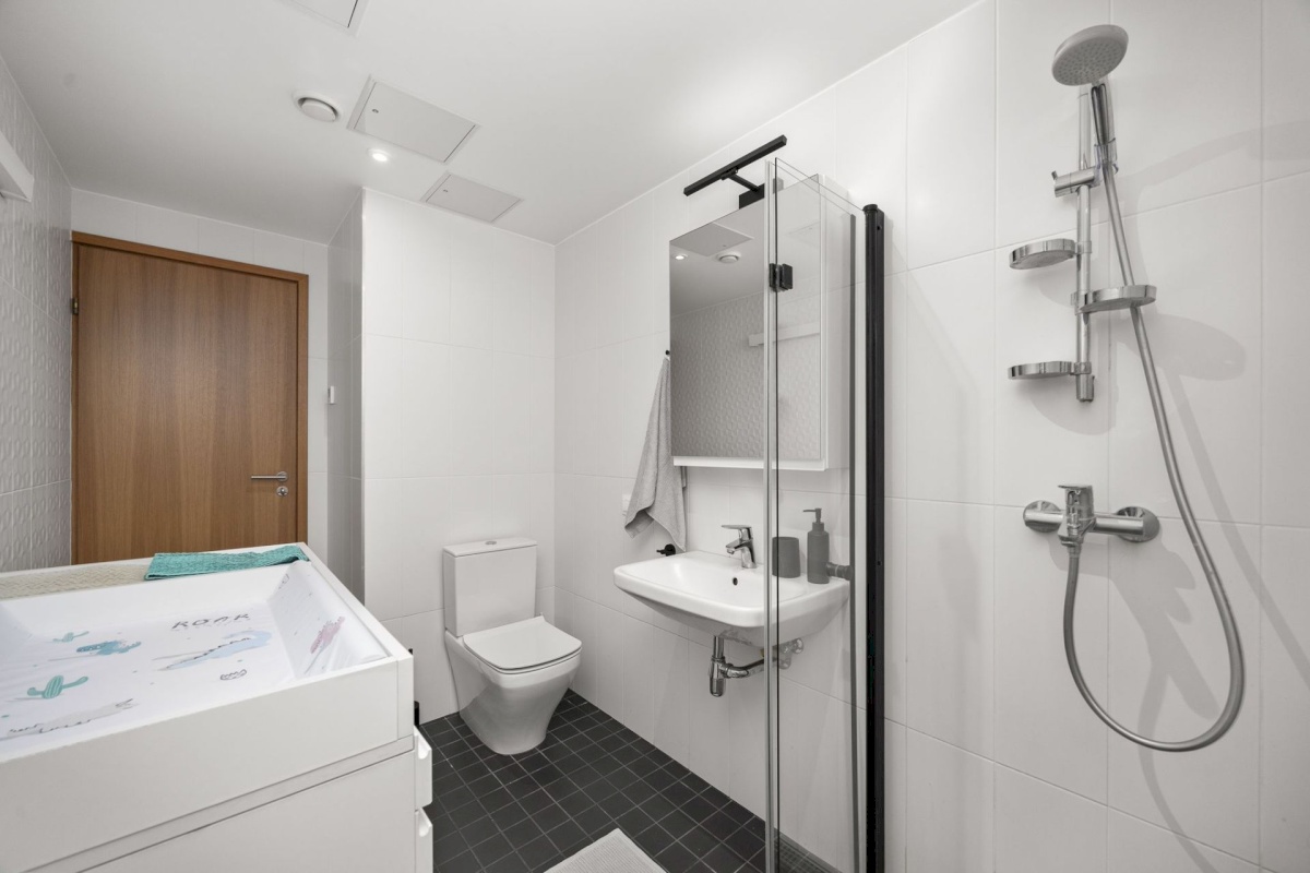 Tallinn, Kesklinna linnaosa, Staadioni tn 1