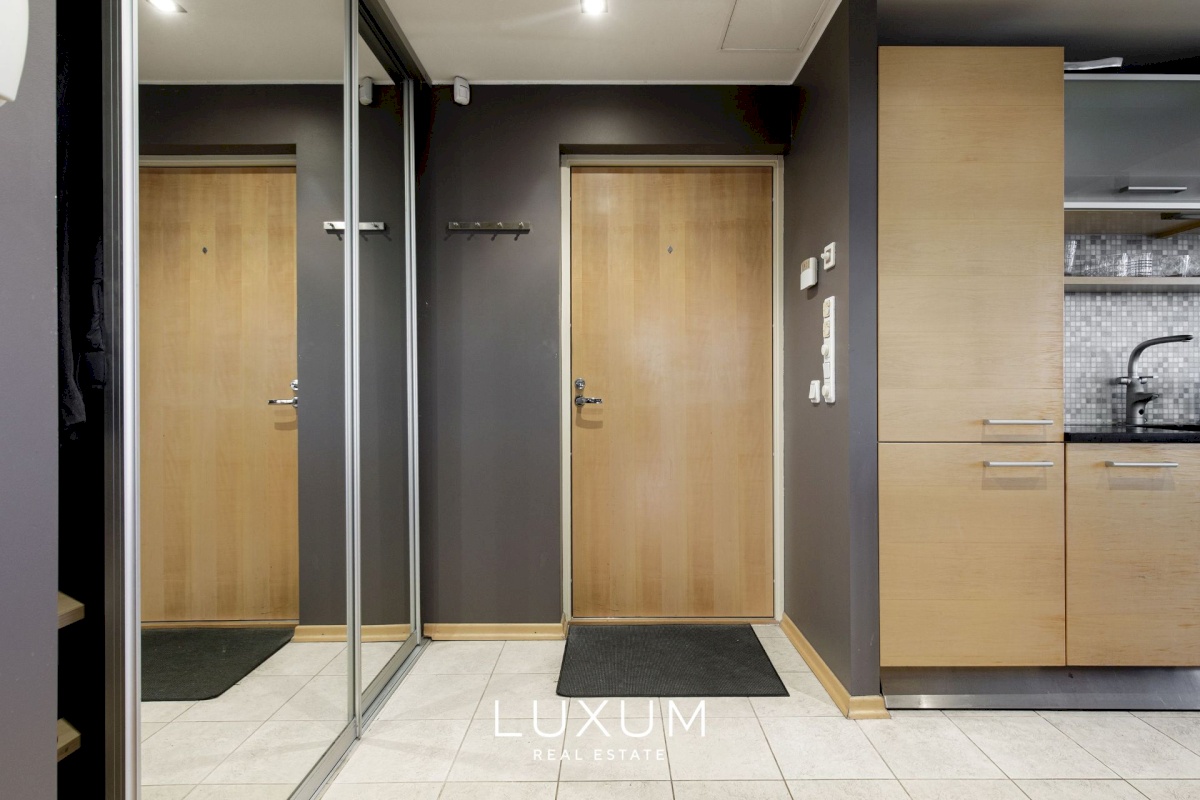 Tallinn, Kesklinna linnaosa, Tuvi 12/2