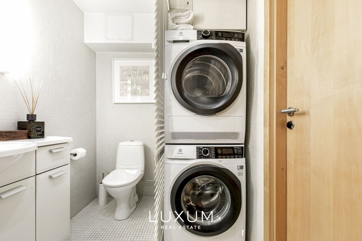 Tallinn, Kesklinna linnaosa, Tuvi 12/2