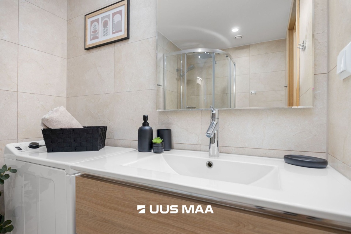 Tallinn, Kesklinna linnaosa, Kadriorg, Joa tn 9