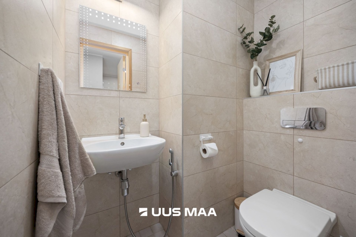 Tallinn, Kesklinna linnaosa, Kadriorg, Joa tn 9