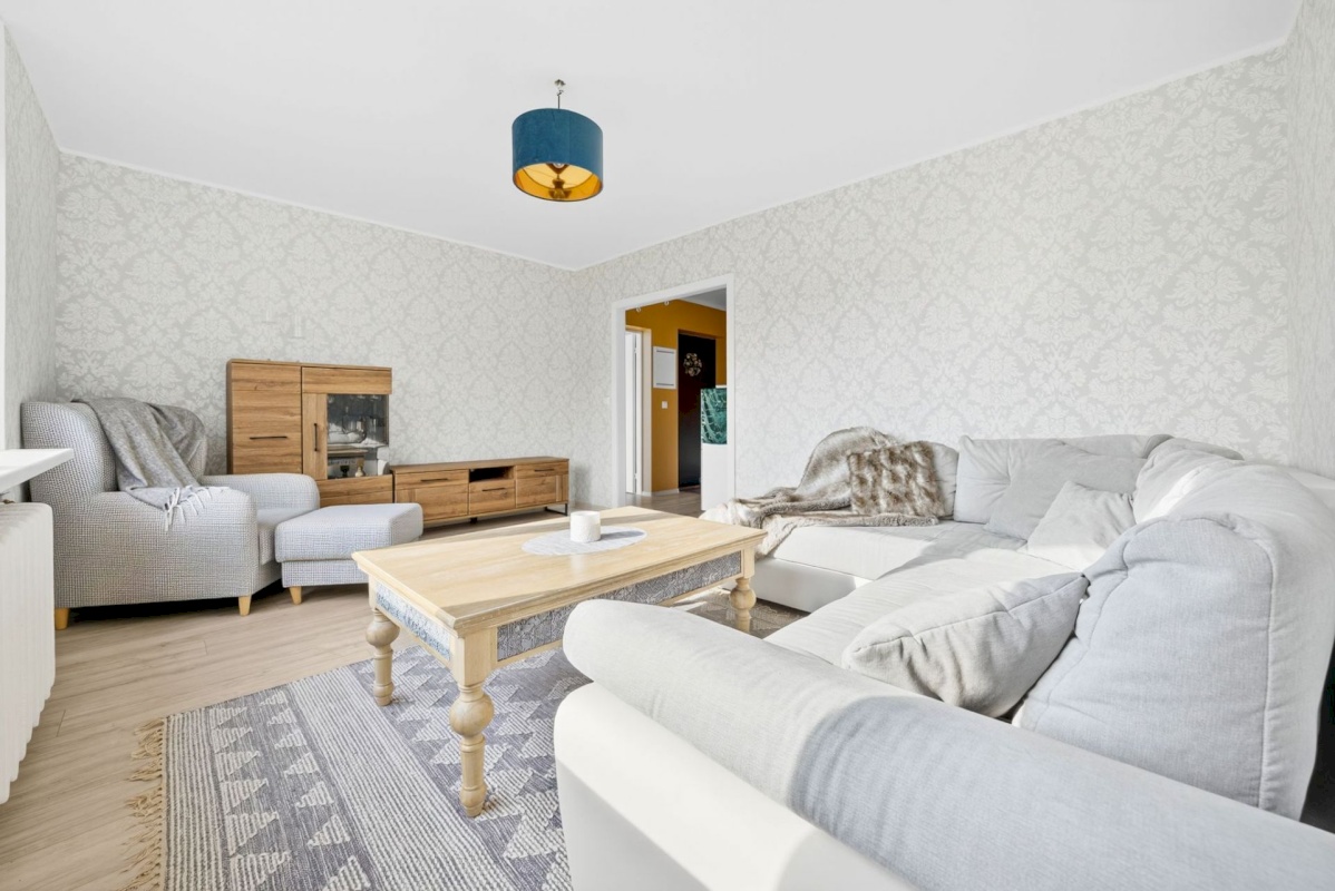 Saaremaa vald, Orissaare alevik, Võidu põik 1