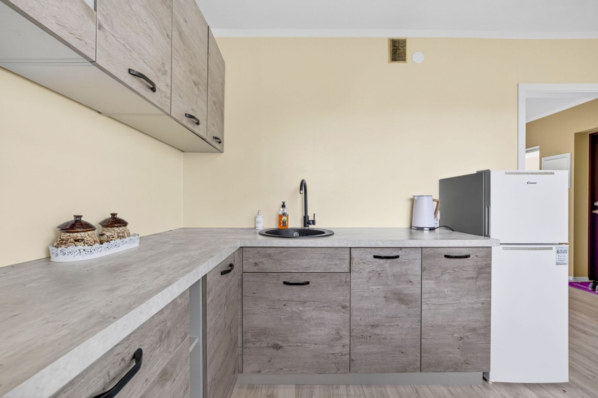 Saaremaa vald, Orissaare alevik, Võidu põik 1