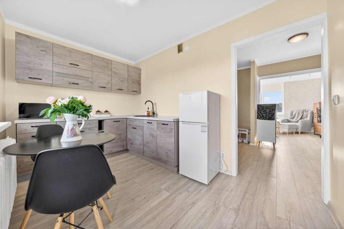 Saaremaa vald, Orissaare alevik, Võidu põik 1