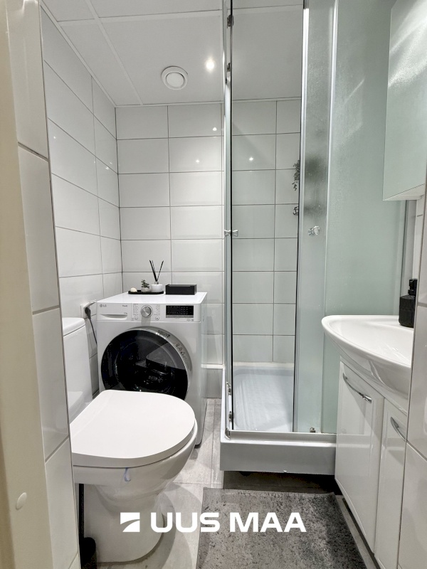 Tallinn, Kesklinna linnaosa, Uus-Sadama 22