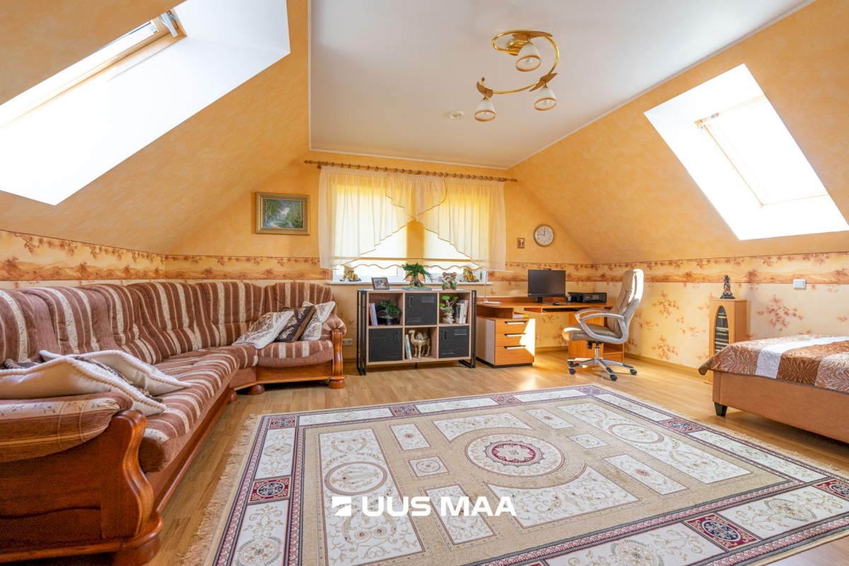 Maardu linn, Lubika tee 9