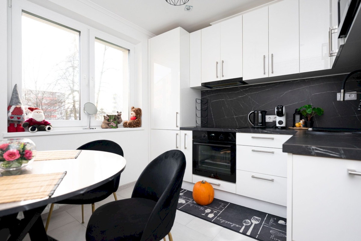 Tallinn, Lasnamäe linnaosa, Ümera 40