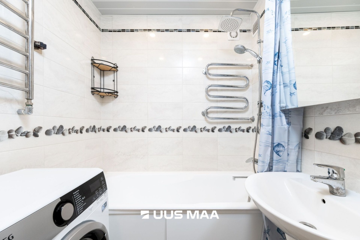 Tallinn, Lasnamäe linnaosa, Liikuri 42