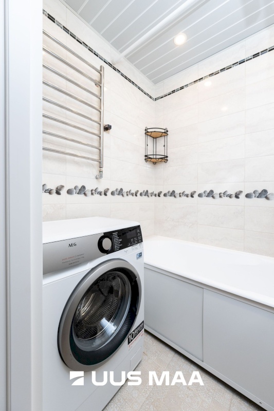 Tallinn, Lasnamäe linnaosa, Liikuri 42