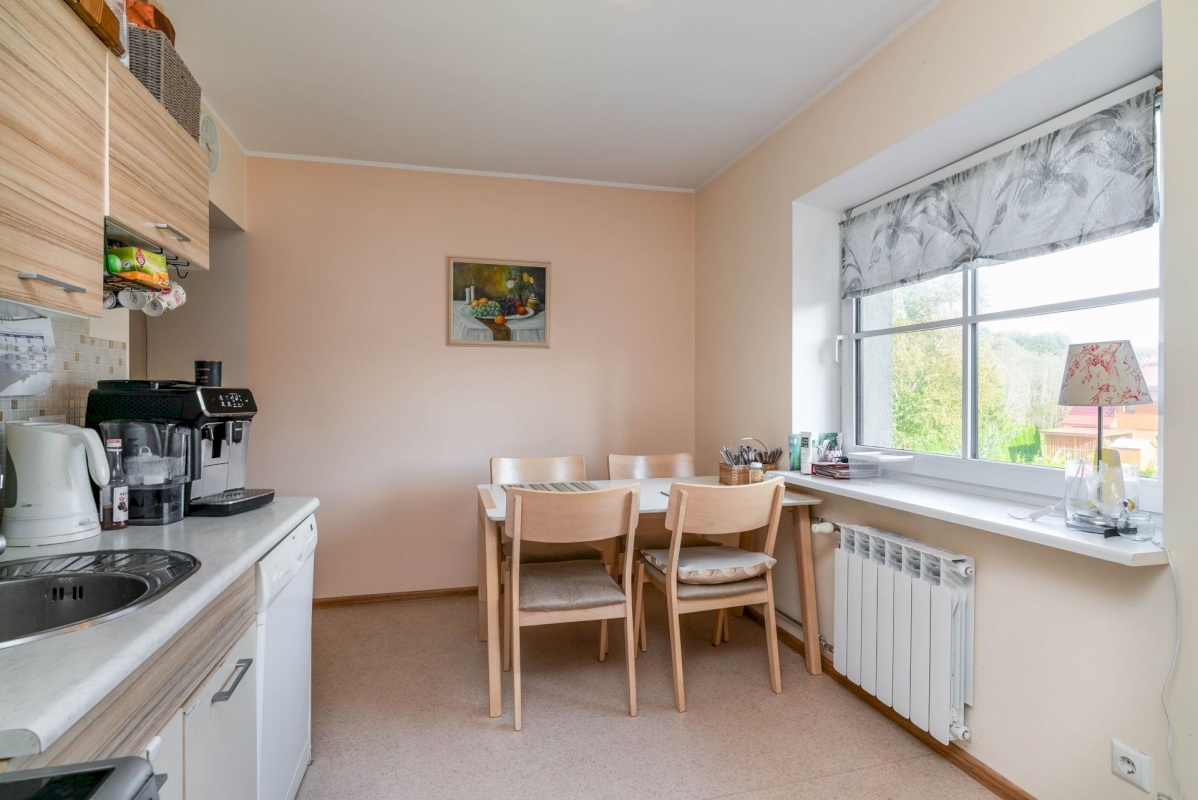 Põltsamaa vald, Põltsamaa linn, Põhja-Kaare tn 21