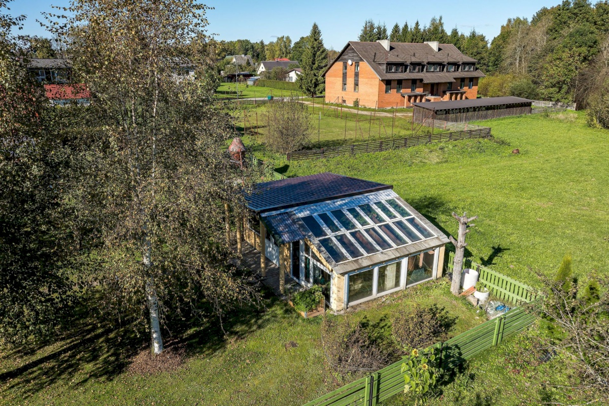 Põltsamaa vald, Põltsamaa linn, Põhja-Kaare tn 21