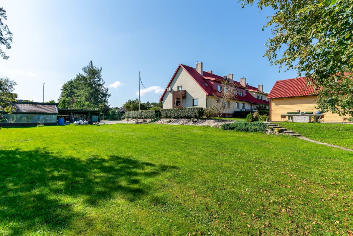 Põltsamaa vald, Põltsamaa linn, Põhja-Kaare tn 21