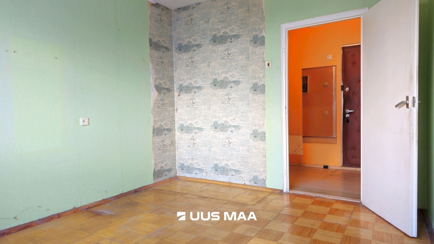 Kohtla-Järve linn, Ahtme linnaosa, Kasteheina 8