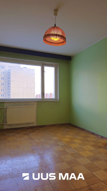 Kohtla-Järve linn, Ahtme linnaosa, Kasteheina 8