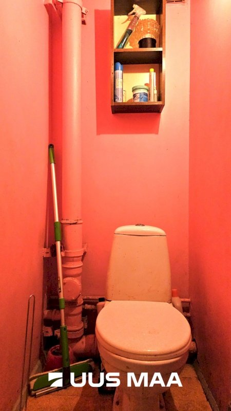 Kohtla-Järve linn, Ahtme linnaosa, Kasteheina 8